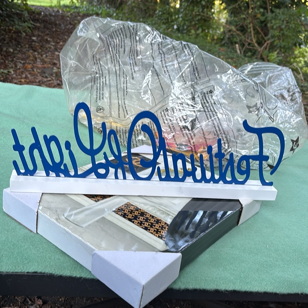 NWT MRDI Festival of Light Blue Glitter White Decorative Sign Table Decor